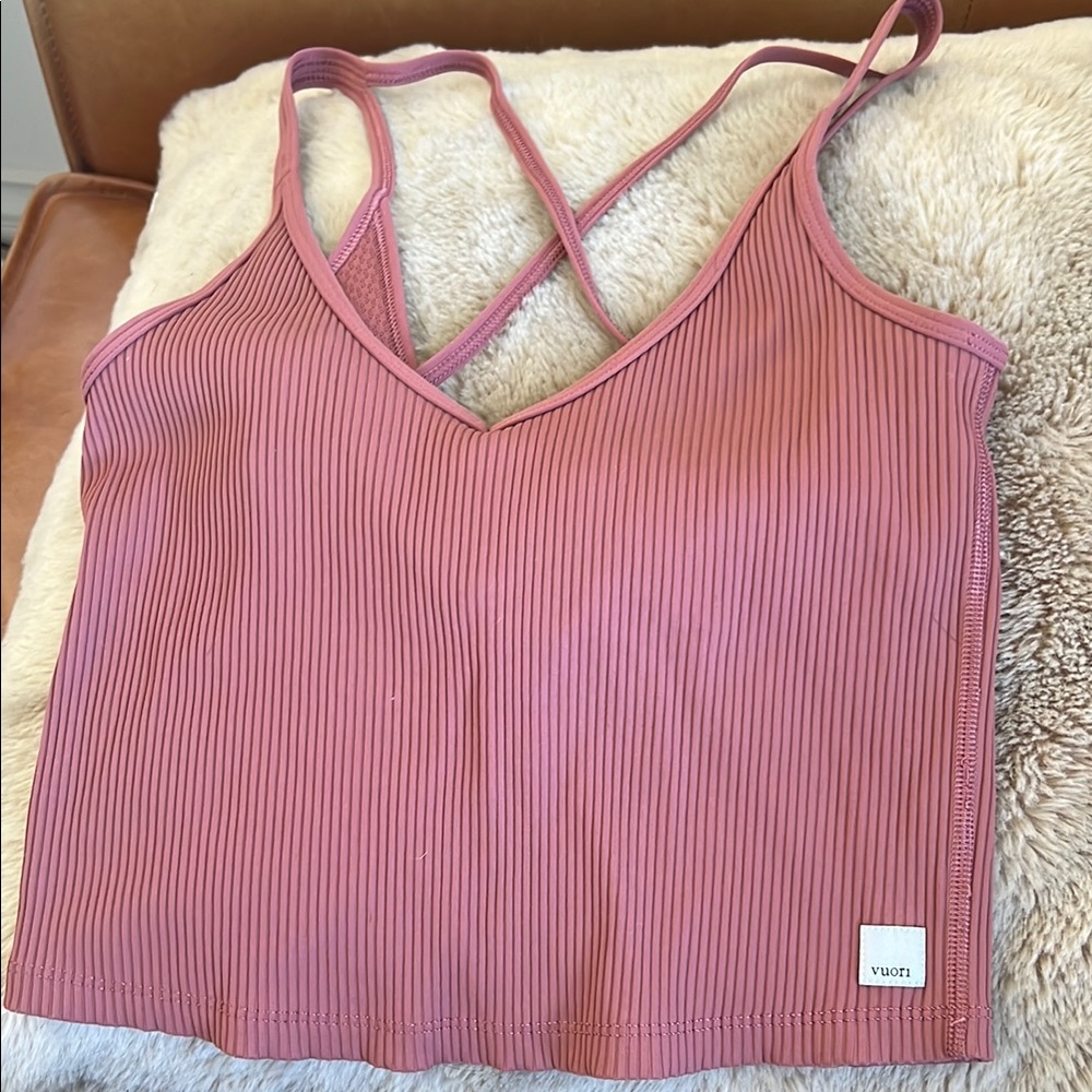 Vuori Pink Ribbed Crop Camisole